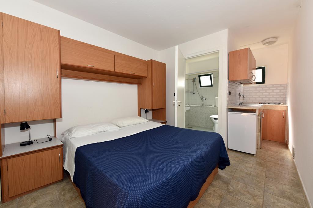 Camping La Vecchia Torre Hotel Gallipoli Bagian luar foto